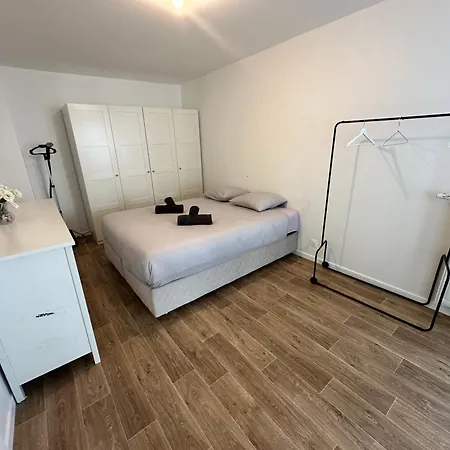 Nid Confortable Pres De Paris Bagneux  Exterior photo